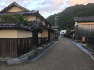 天領時代から続く生野町の街並み
