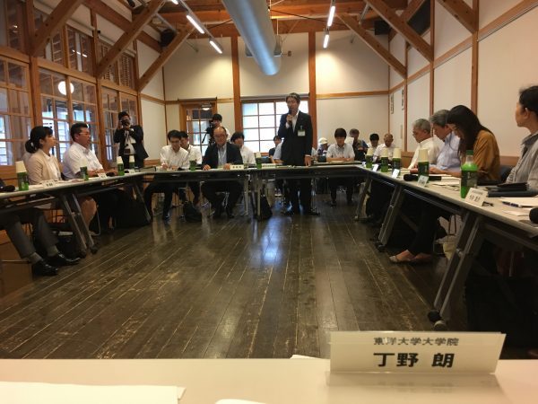 町家を再生した「高田小町」が会場に